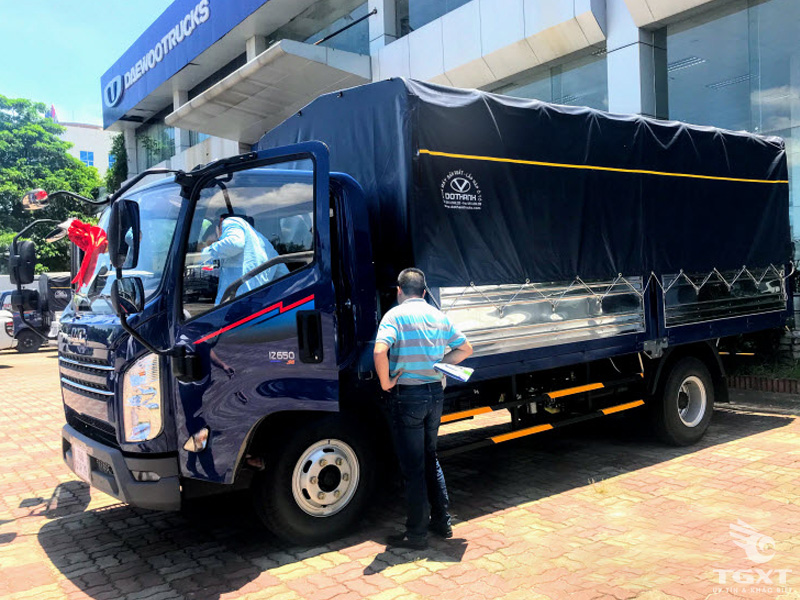 Xe Tải Đô Thành IZ650SE 6.5 Tấn Thùng Bạt