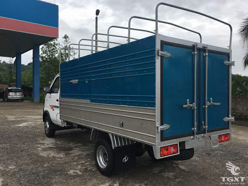 Xe Tải Dongben Q20 1.9 Tấn Thùng Bạt