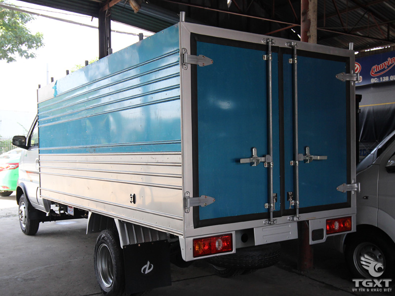Xe Tải Dongben Q20 1.9 Tấn Thùng Kín