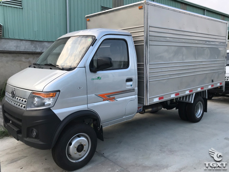 Xe Tải Dongben Q20 1.9 Tấn Thùng Kín