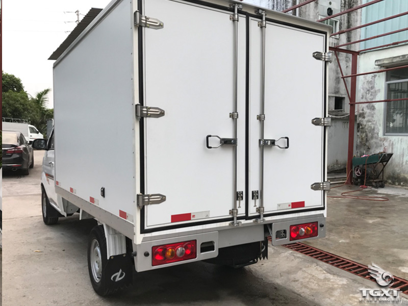 Xe Tải Dongben T30 990Kg Thùng Bảo Ôn