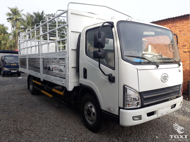 Xe Tải Faw Thùng Bạt 7T3 Động Cơ Yuchai
