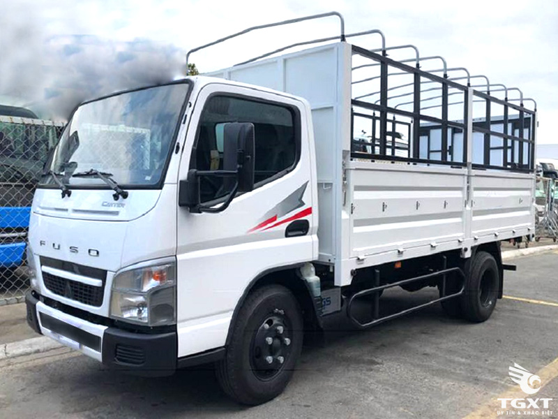 Xe Tải Fuso Canter 6.5 3.5 Tấn Thùng Bạt