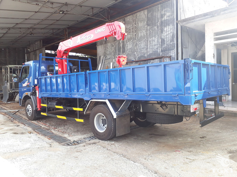 Xe Cẩu Fuso FA 4T5 Gắn Cẩu Unic URV345