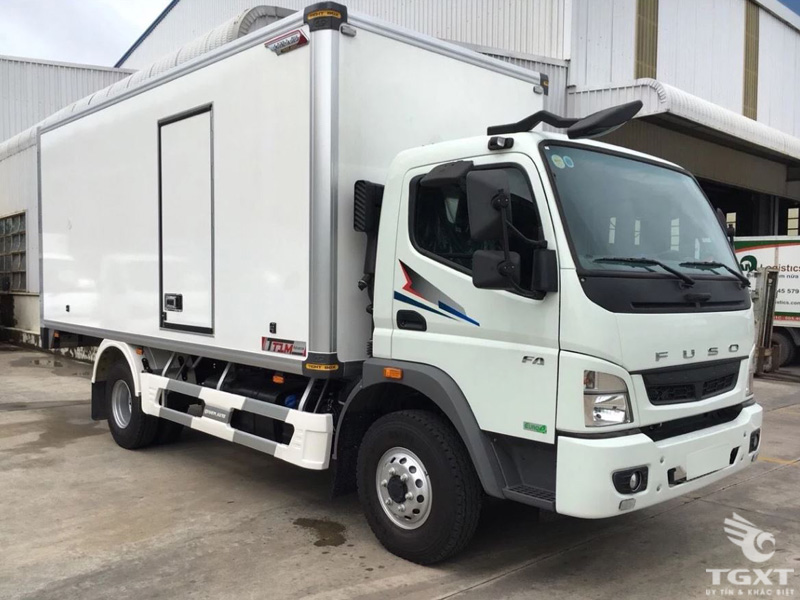 Xe Tải Fuso FA 6 Tấn Thùng Bảo Ôn