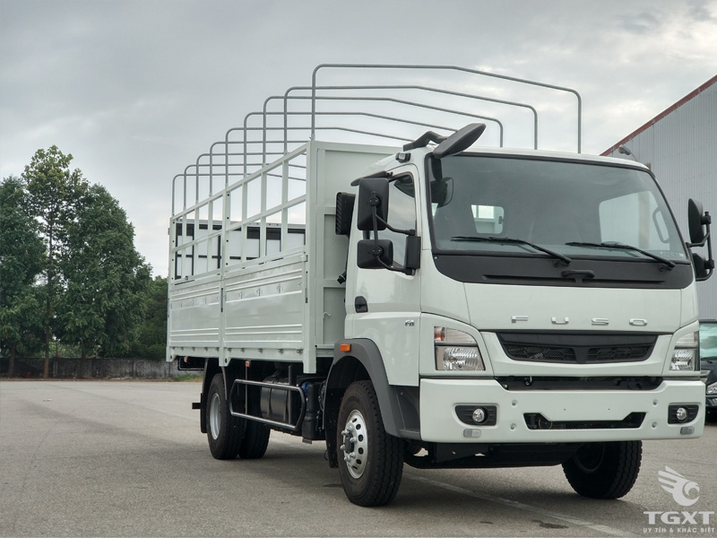 Xe Tải Fuso FA 6 Tấn Thùng Bạt