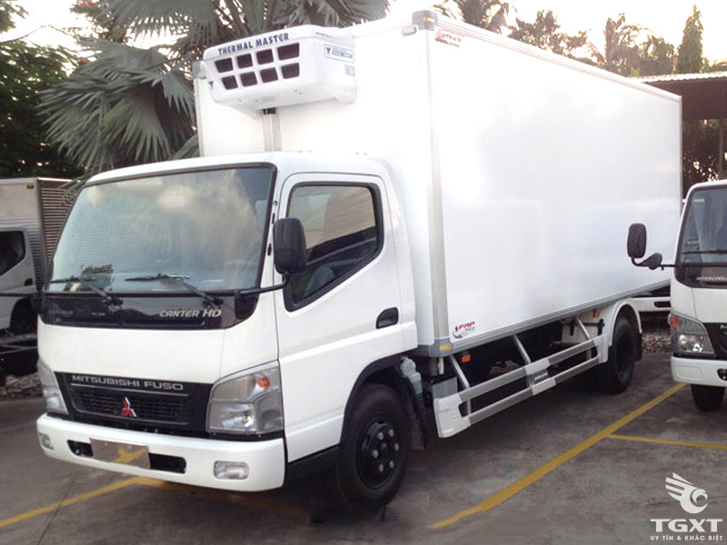 Xe Tải Fuso FJ 3 Chân 13 Tấn Thùng Đông Lạnh