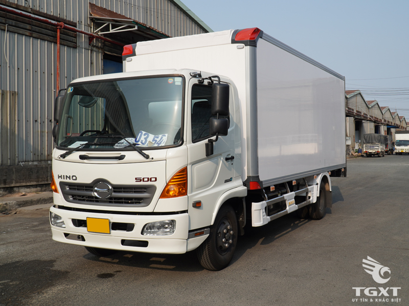 Xe Tải Hino FC9JJ7A 6 Tấn Thùng Bảo Ôn