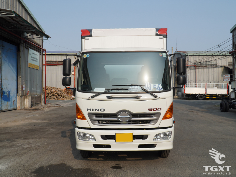 Xe Tải Hino FC9JL7A 6 Tấn Thùng Bảo Ôn