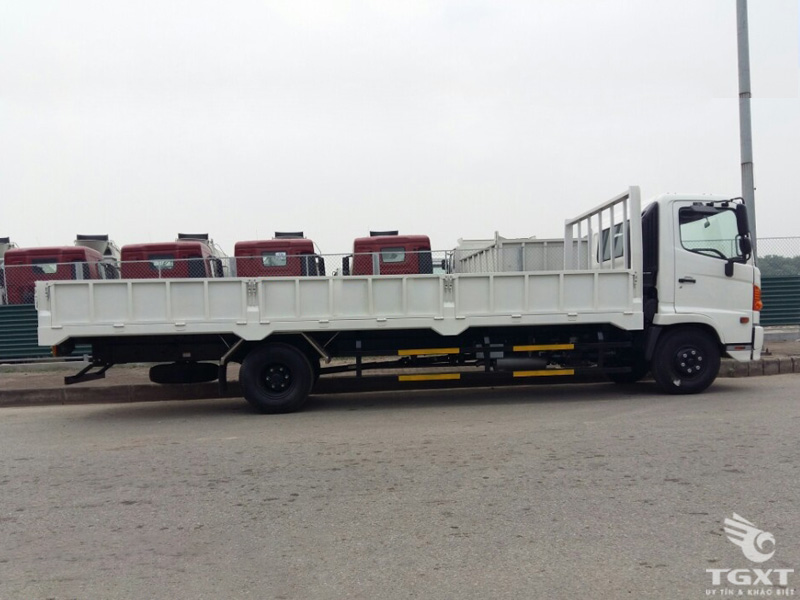 Xe Tải Hino FC9JLTC 6.4 Tấn Thùng Lửng