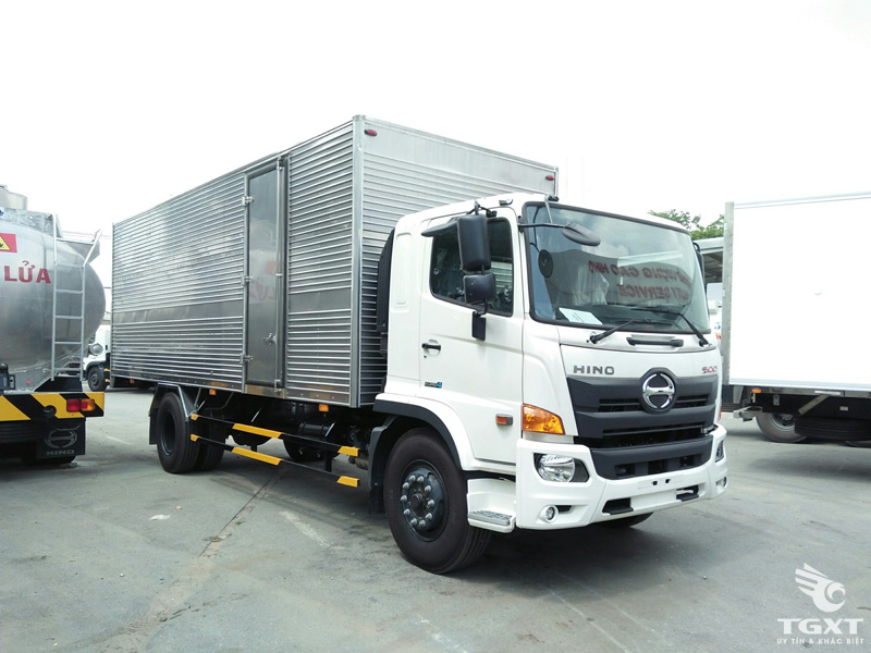 Xe Tải Hino FG8JT8A 8 Tấn Thùng Kín