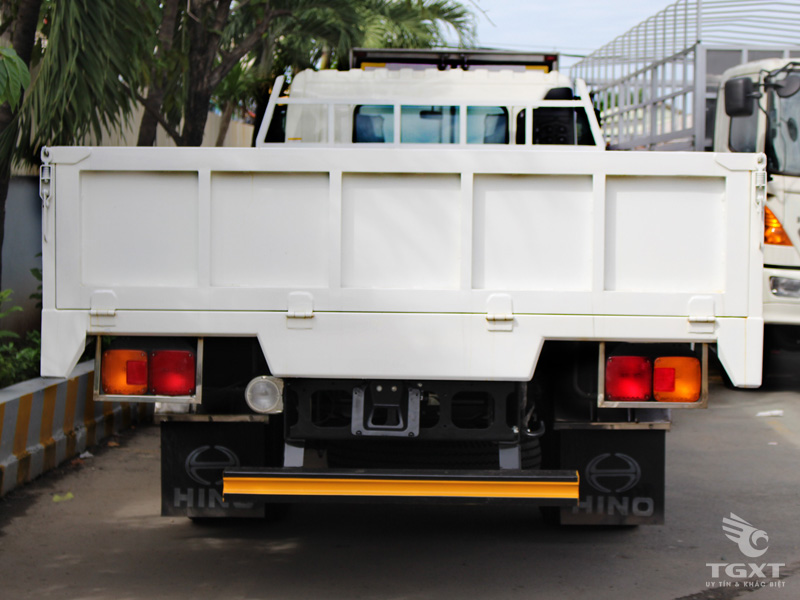 Xe Tải Hino FG8JT8A 8 Tấn Thùng Lửng