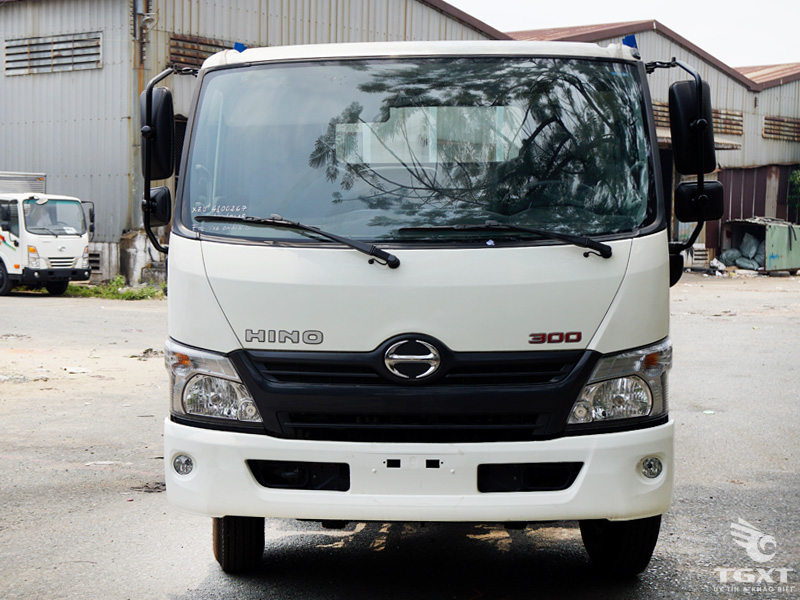 Xe Tải Hino XZU730L 5 Tấn Thùng Lửng