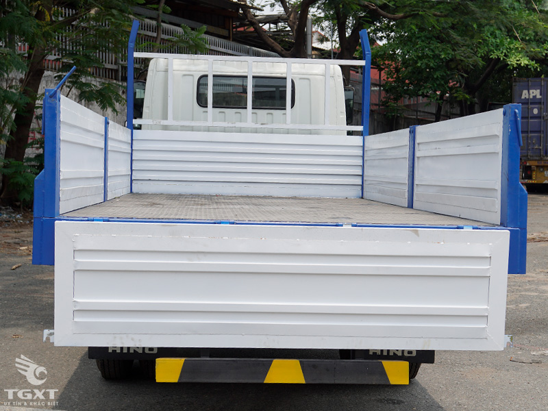 Xe Tải Hino XZU730L 5 Tấn Thùng Lửng