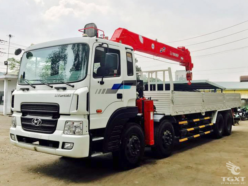 Xe Tải Hyundai HD320 11 Tấn Gắn Cẩu Atom 1205