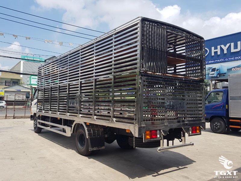 Xe Tải Chở Gia Cầm Hyundai HD120SL 4.3 Tấn