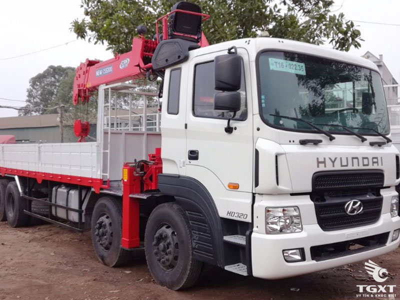 Xe Cẩu Hyundai HD320 11 Tấn Gắn Cẩu CSS300 12 Tấn 4 Khúc