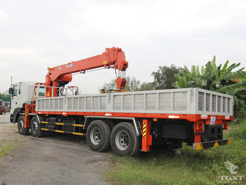 Xe Cẩu Hyundai HD320 11 tấn 4 Chân Gắn Cẩu Kanglim KS2056