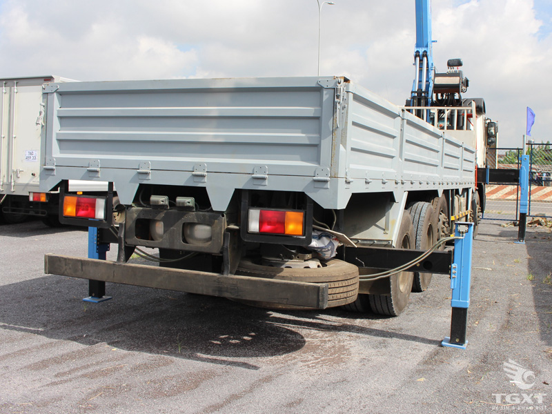 Xe Cẩu Hyundai HD360 5 Chân 17 Tấn Gắn Cẩu Dongyang 7 Tấn 6 Khúc