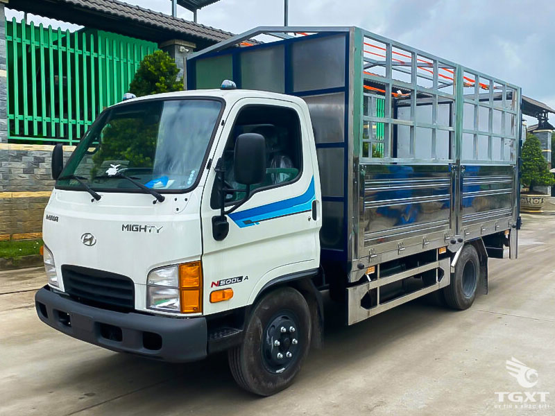 Xe Tải Hyundai Mighty N500LA 2.1 Tấn Thùng Bạt