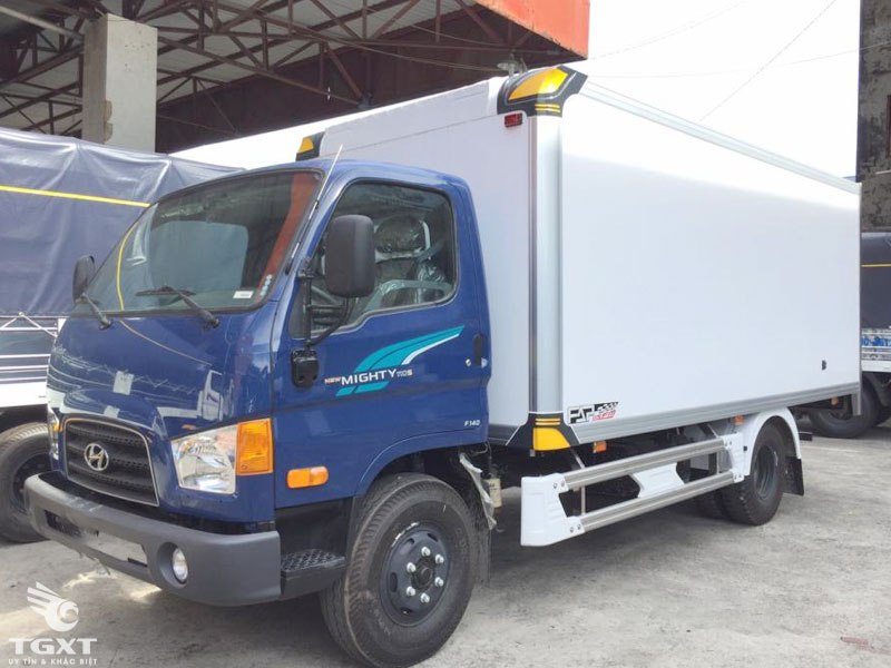 Xe Tải Hyundai New Mighty 110S 7 Tấn Thùng Bảo Ôn