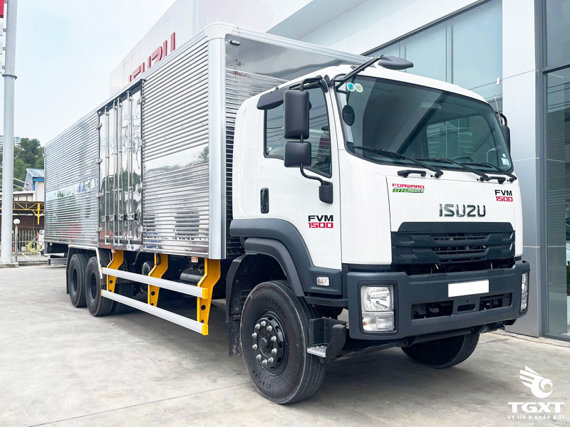 Xe Tải Isuzu FVM60WE5 14.5 Tấn Thùng Kín