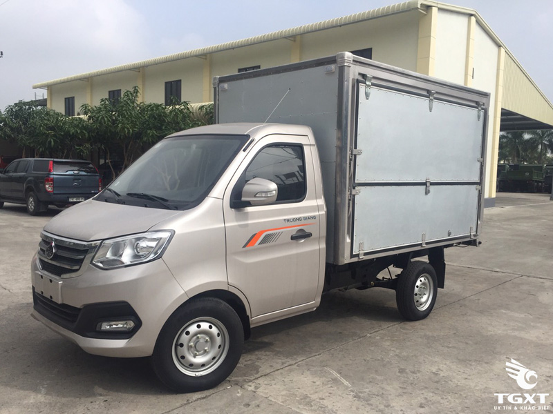 Xe Tải Nhẹ Trường Giang T3 Cabin Đơn 800Kg Thùng Cánh Dơi