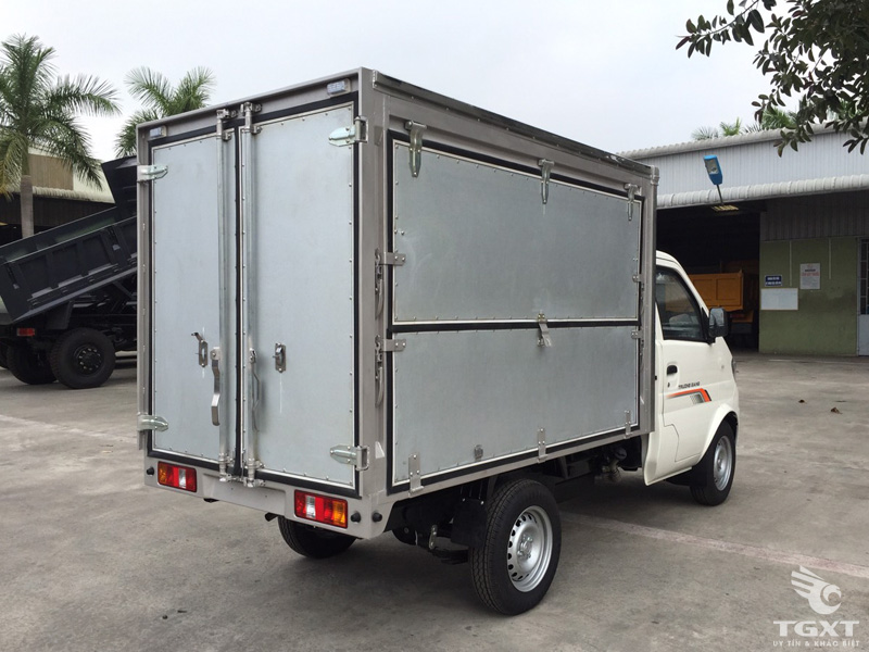 Xe Tải Nhẹ Trường Giang DF-0.995TL05 800Kg Thùng Cánh Dơi