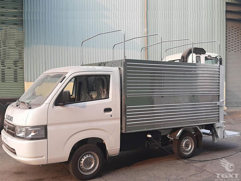 Xe Tải Suzuki Carry Pro 750Kg Thùng Bạt Gắn Bửng Nâng