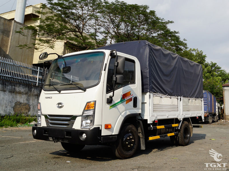 Xe Tải Teraco Tera250 2.5 Tấn Thùng Bạt