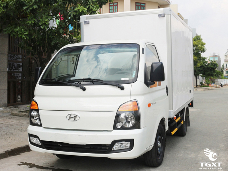 Xe Tải Hyundai New Porter H150 1.5 Tấn Thùng Bảo Ôn