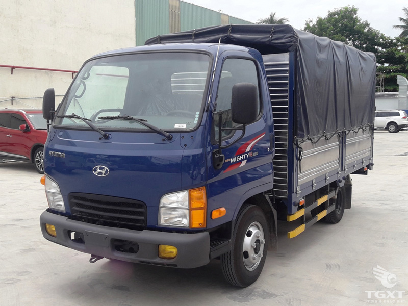 Xe Tải Hyundai New Mighty N250 2.4 Tấn Thùng Bạt