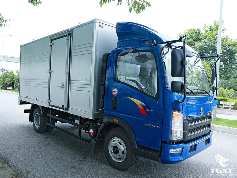 Xe Tải TMT Sinotruk ST8160T Thùng Kín 6 Tấn