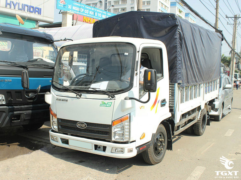 Xe Tải Veam VT252 2.4 Tấn Thùng Bạt