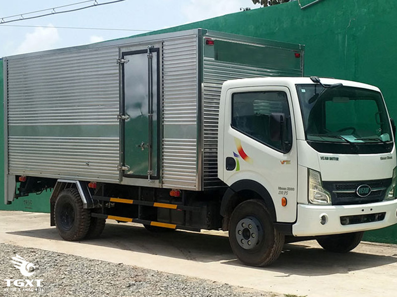 Xe Tải Veam VT651 6.2 Tấn Thùng Kín