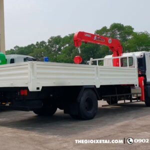 Alternative view of Xe Tải Isuzu 3 Chân 13T5 Gắn Cẩu Unic 5 Tấn URV550