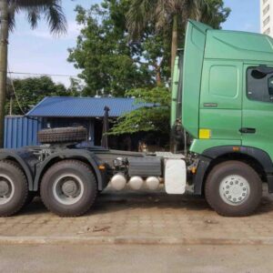 Alternative view of Xe Đầu Kéo Howo CNHTC Cabin A7 Máy 420Hp