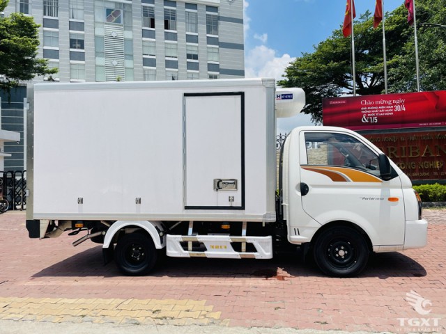 Xe Tải Hyundai New Porter H150 1 Tấn Thùng Đông Lạnh - Ảnh 4