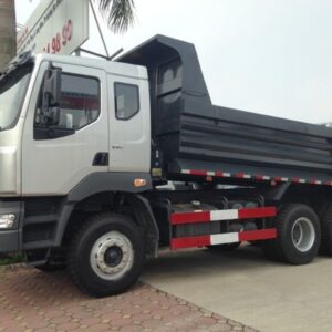 Alternative view of Xe Ben Chenglong 3 Chân 260hp Thùng Đúc