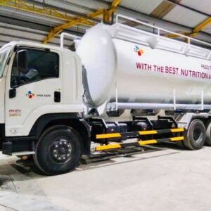 Alternative view of Xe Bồn Isuzu 3 Chân Chở Thức Ăn Gia Súc 26 Khối