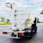 Xe Bồn Hino FC Chở Thức Ăn Gia Súc 5 Tấn 8.5 Khối