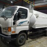 Xe Phun Nước Rửa Đường Hyundai New Mighty 110SP 6.1 Khối