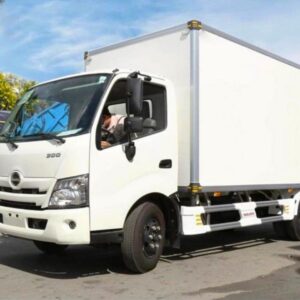 Alternative view of Xe Tải Hino XZU710L 2T2 Thùng Bảo Ôn