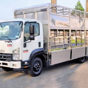Xe Tải Isuzu FRR90NE5 5 Tấn Thùng Chở Gia Súc