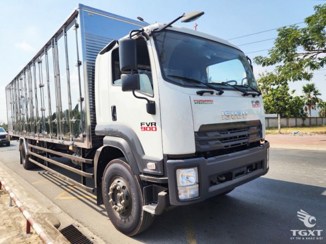 Xe Tải Isuzu FVR34VE5 7 Tấn Thùng Chở Pallet Chứa Cấu Kiện Điện Tử - Ảnh 2