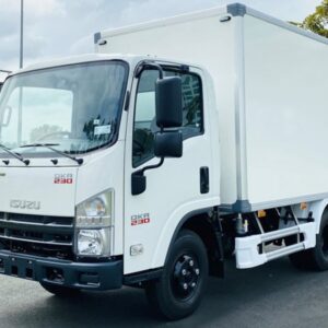 Xe Tải Isuzu QLR77FE5 1.9 Tấn Thùng Bảo Ôn