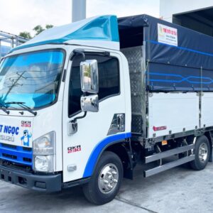 Xe Tải Isuzu QLR77FE5 1.9 Tấn Thùng Bạt
