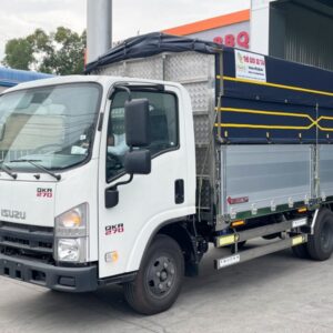 Alternative view of Xe Tải Isuzu QMR77HE5 2.8 Tấn Thùng Bạt