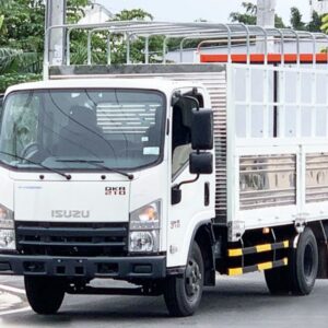 Xe Tải Isuzu QMR77HE5A 1.9 Tấn Thùng Bạt Bửng Nâng