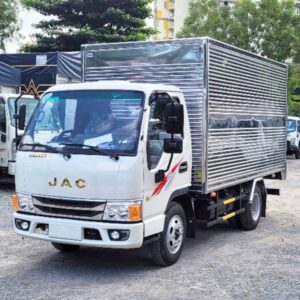 Giá Xe Tải Jac H200 E5 Thùng Kín Tải Trọng 1.9 Tấn